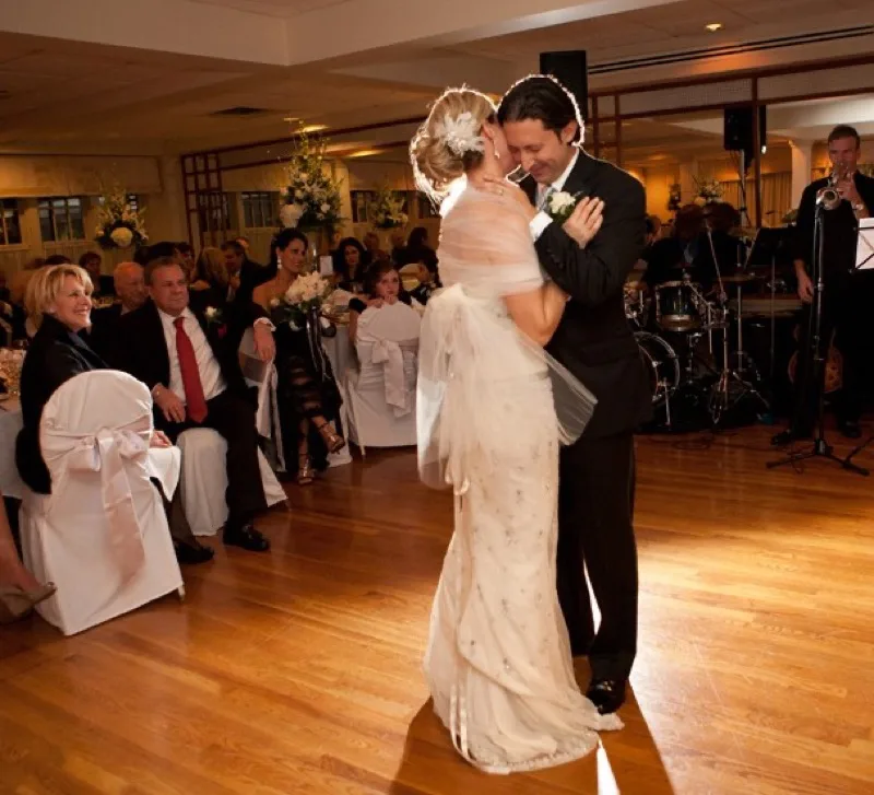 Couple's first dance at a Bellevue Golf Club wedding reception